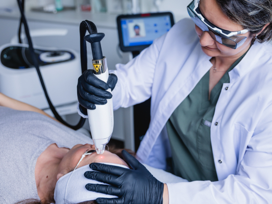 LaseMD-Gerät zur Laserbehandlung der Haut